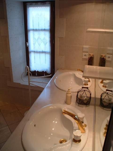 La Fontaine Des Arts Bed and Breakfast Mansle-les-Fontaines Δωμάτιο φωτογραφία