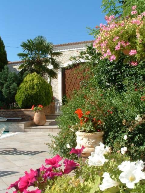 La Fontaine Des Arts Bed and Breakfast Mansle-les-Fontaines Εξωτερικό φωτογραφία