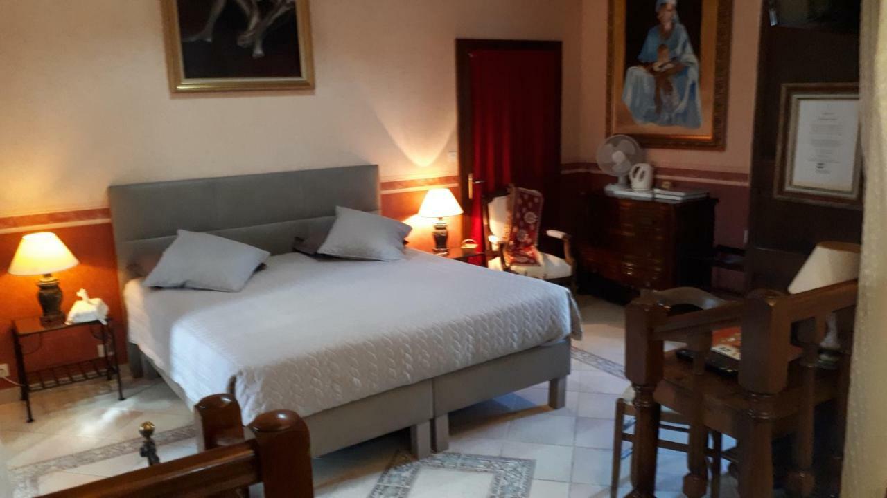 La Fontaine Des Arts Bed and Breakfast Mansle-les-Fontaines Εξωτερικό φωτογραφία