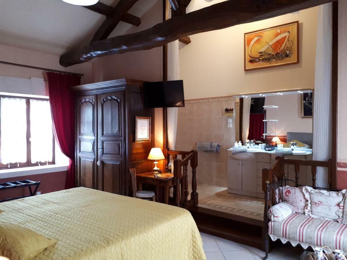 La Fontaine Des Arts Bed and Breakfast Mansle-les-Fontaines Εξωτερικό φωτογραφία