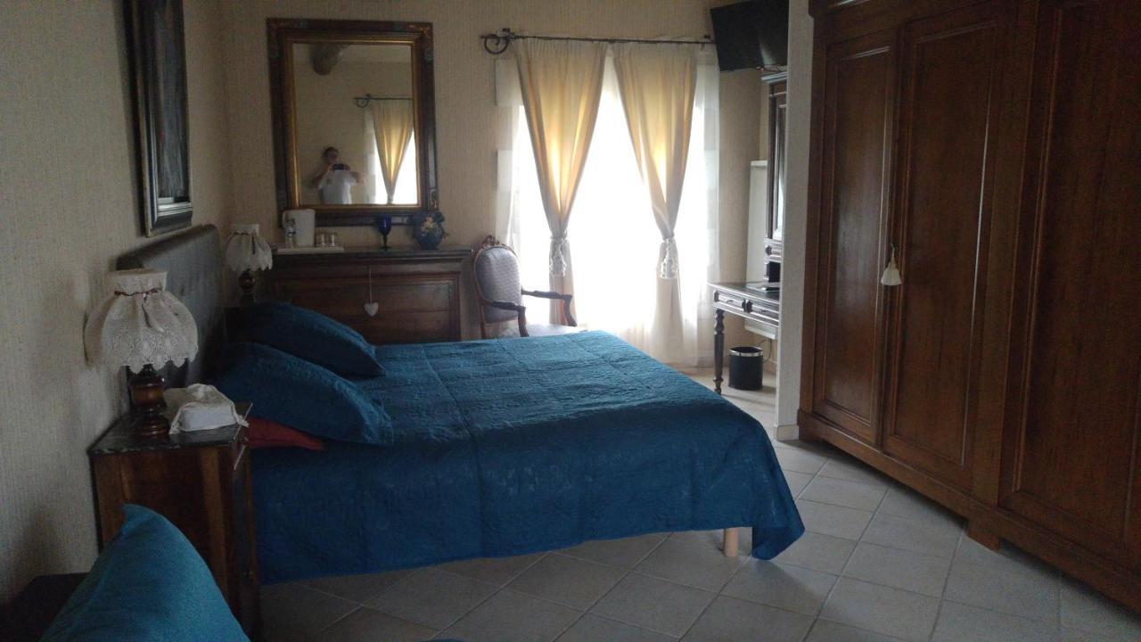 La Fontaine Des Arts Bed and Breakfast Mansle-les-Fontaines Εξωτερικό φωτογραφία