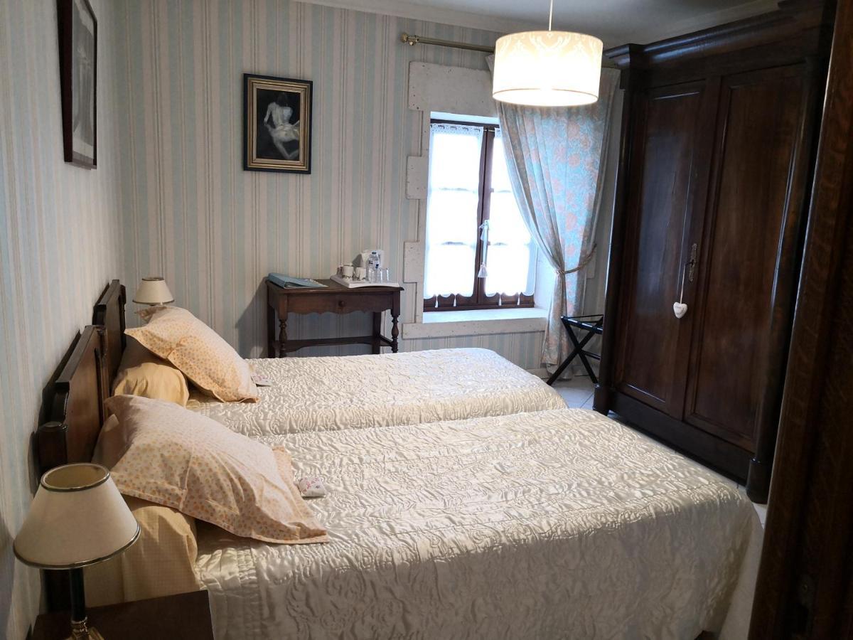 La Fontaine Des Arts Bed and Breakfast Mansle-les-Fontaines Εξωτερικό φωτογραφία